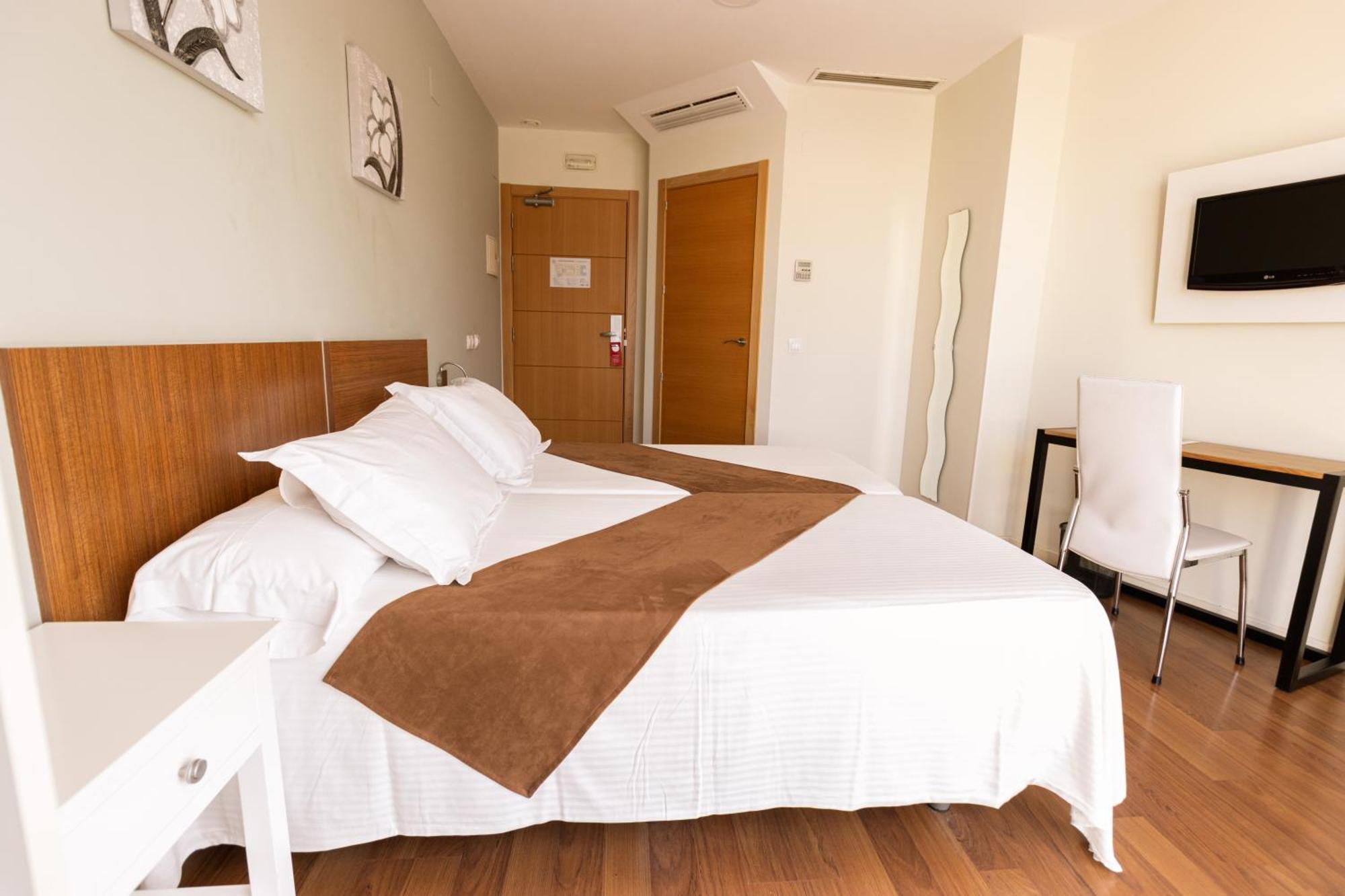 Gce Hoteles Malaga Exterior photo