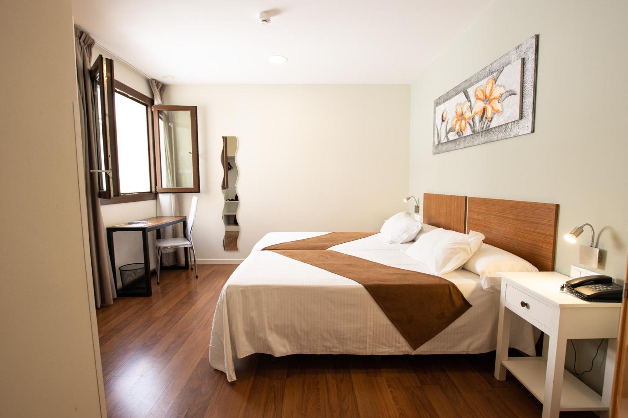 Gce Hoteles Malaga Exterior photo