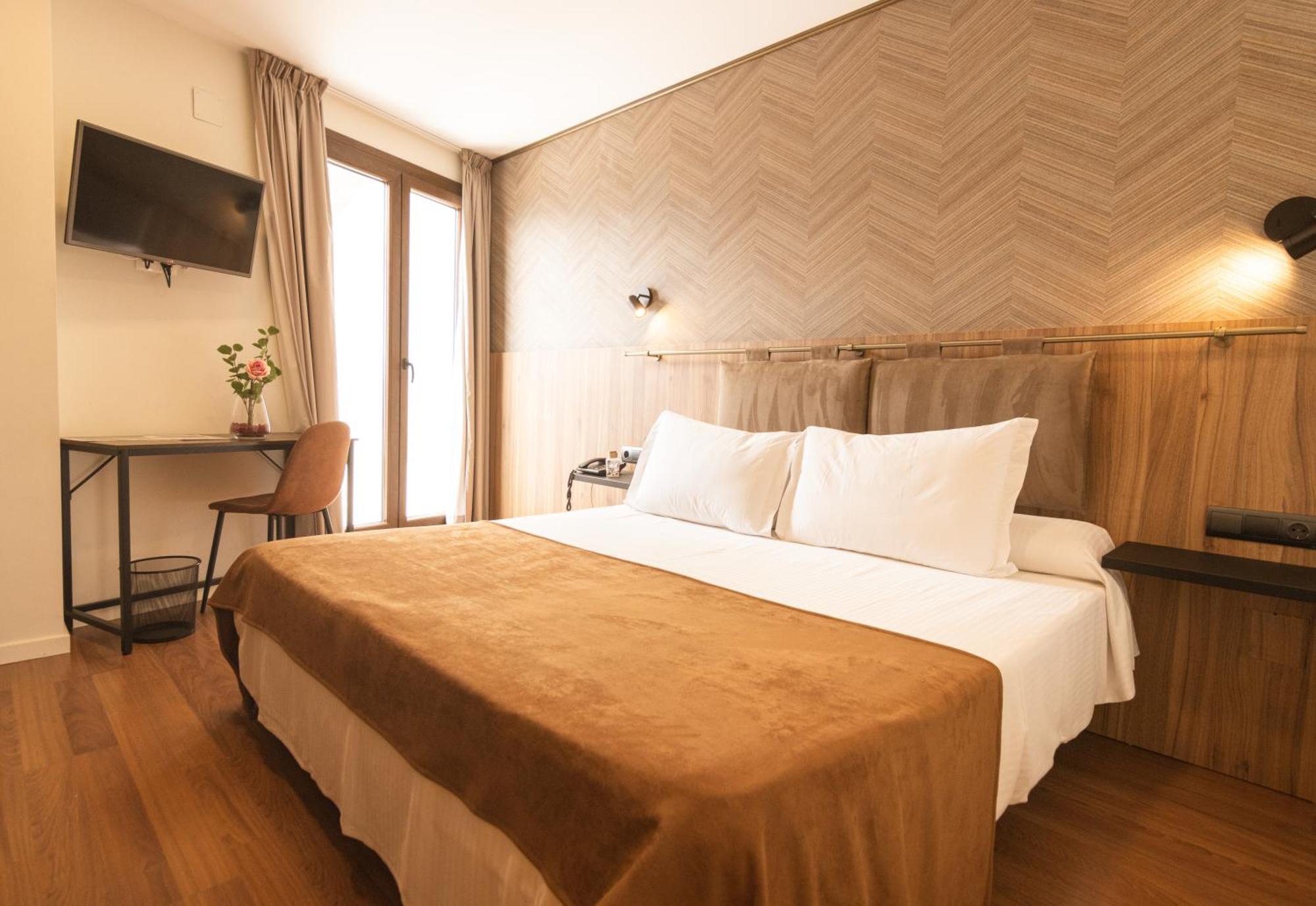 Gce Hoteles Malaga Exterior photo